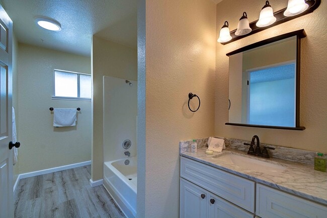 Photo - Aspen Village