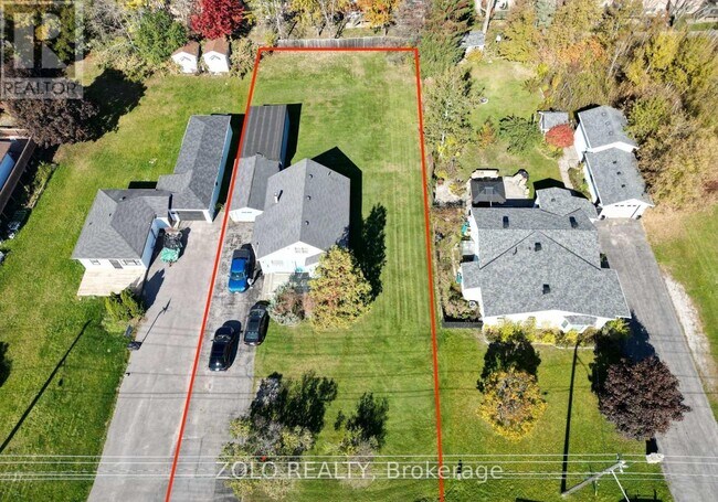 Photo - 334 Little Ave