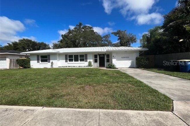 305 N Hercules Ave