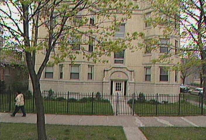 Primary Photo - 4301 N Richmond St Apartments