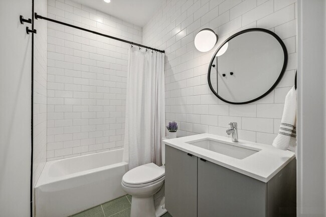 Photo - 1847 N Humboldt Blvd Unit 103