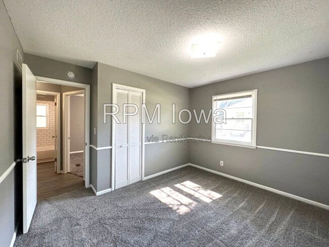 Photo - 1318 SW Lynn Dr