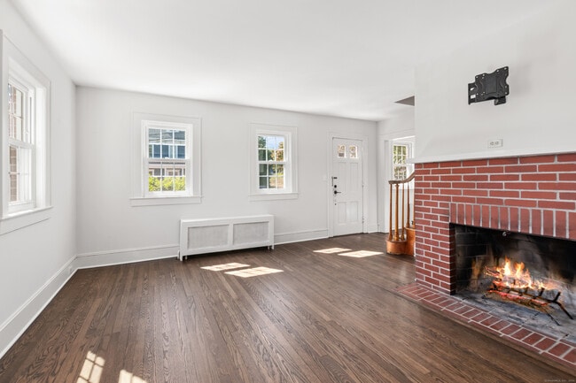 Photo - 196 Woodrow Ave