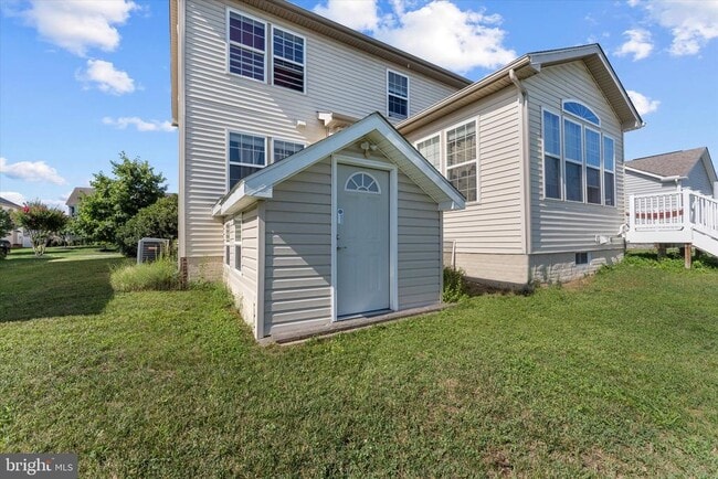 217 Bridgewater Dr