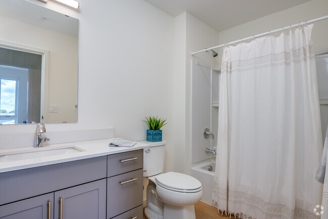 1BR, 1BA - 660SF - Bathroom - LUX at Lawrence