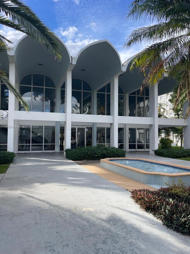 Photo - 494 NW 165th St Unidad C-105