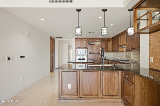 7175 E Camelback Rd Unit 707
