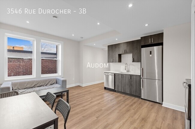 Photo - 3546 Rue Durocher Unit 3B