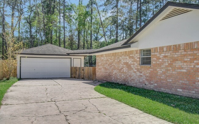 Photo - 2540 River Ridge