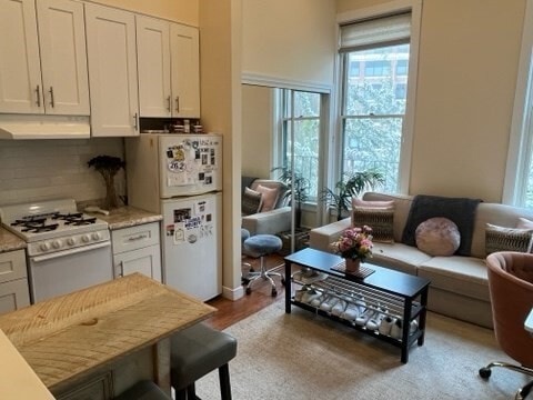 Photo - 107 Chandler St Unidad 2