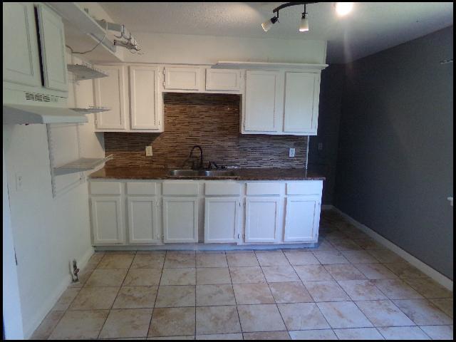 Photo - 1504 E 38th St