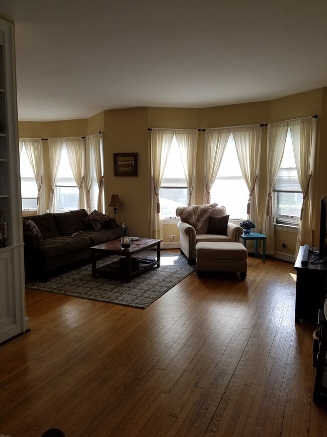 Photo - 320 Home Ave Unidad Apt. 1