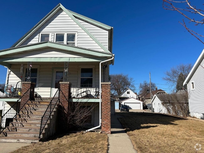 Building Photo - 3716 E Carpenter Ave Unit 2 Rental