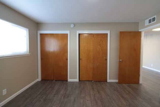 Photo - 77 N Ellsworth Ave Apartamento Unidad 1