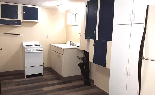 Photo - 521 S Greene St Unit C