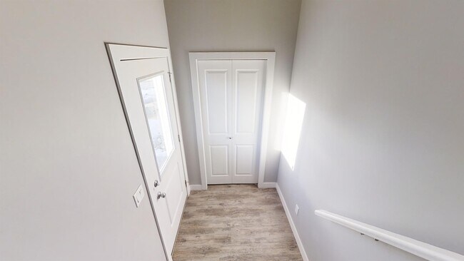 Photo - 9522 A 112 Ave