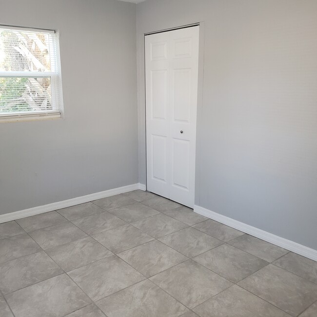 Photo - 7303 Roberts Rd
