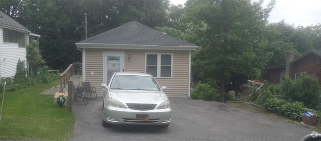 Building Photo - 17 Alden Rd Rental