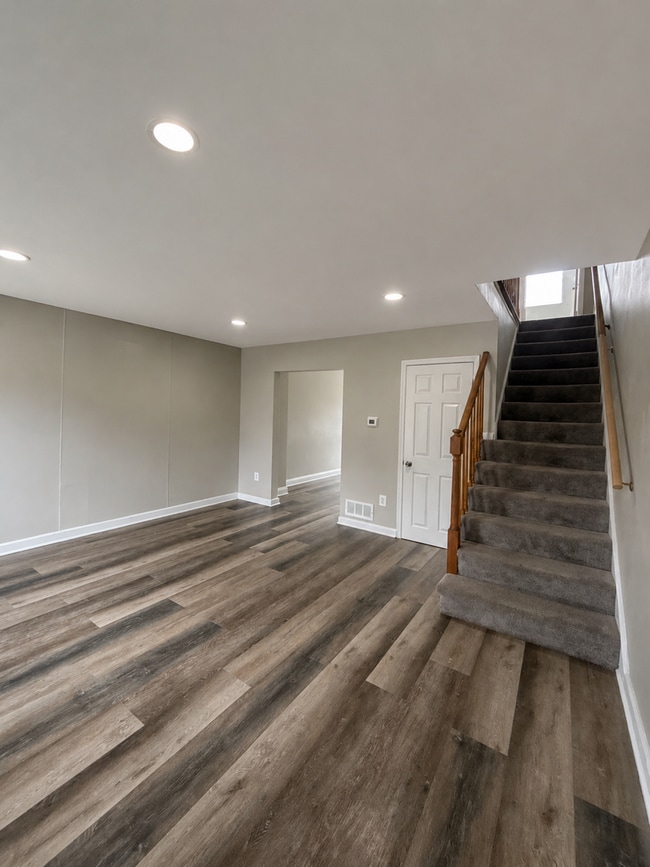 2138 Firethorn Rd