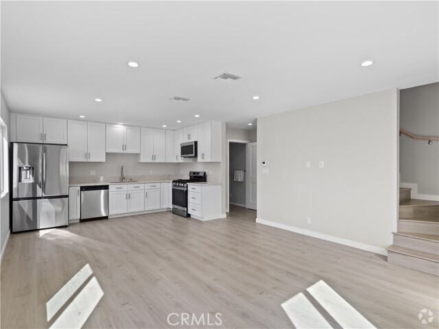Building Photo - 7318 Leescott Ave Rental