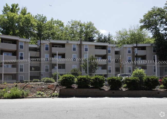 elite at city park apartments homes atlanta ga