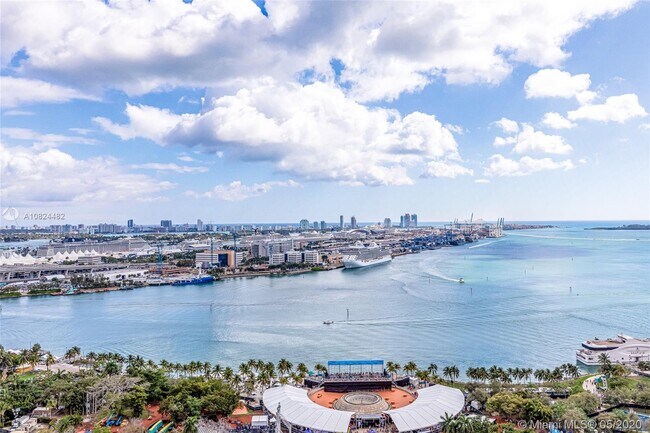 Photo - 50 Biscayne Blvd Unidad 2710