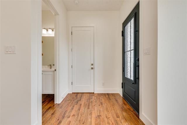 Photo - 2408 Boyd St