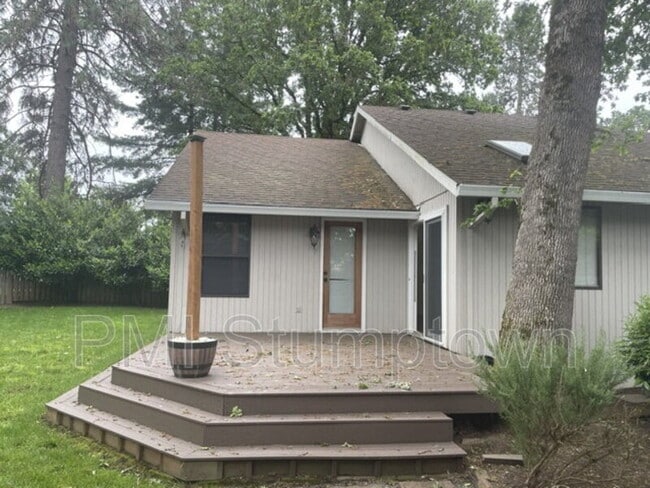 Photo - 14745 SW Surrey Ct