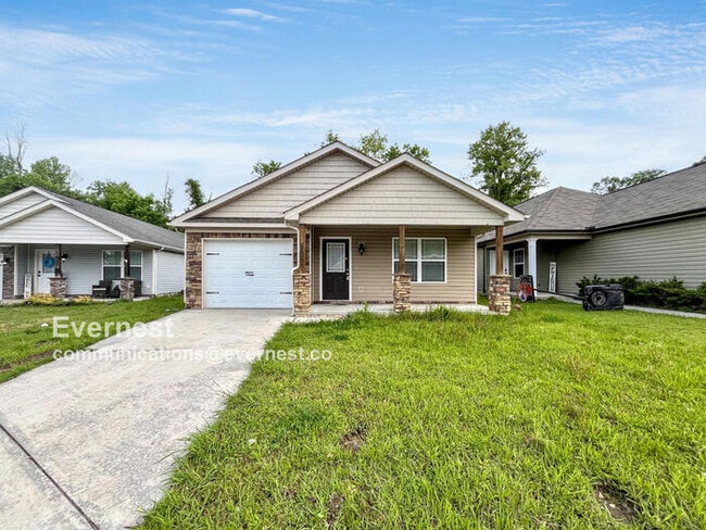 Building Photo - 1521 Southernwood Dr Rental
