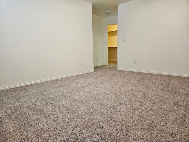 Photo - 1285 Jackson Dr