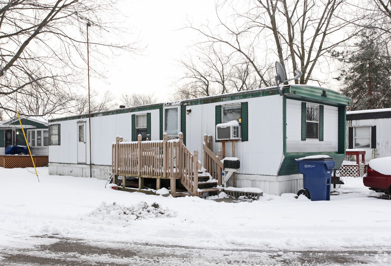 Photo - Royal Village Trailer Court