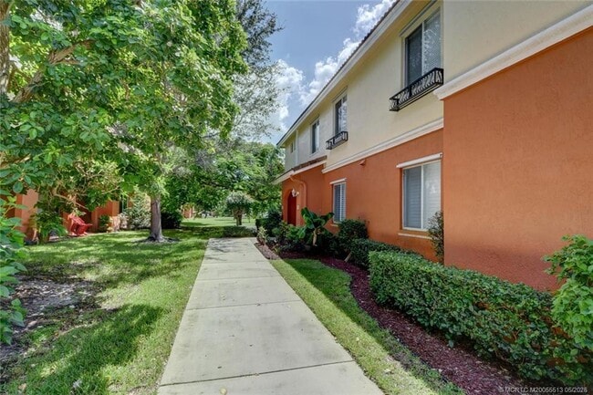 Photo - 44 SE Sedona Cir Unit 201