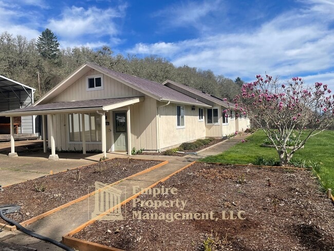 Building Photo - 88267 Richmond St