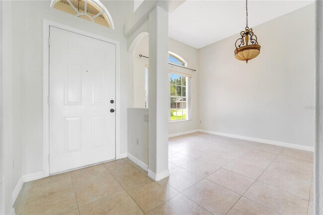 Photo - 4390 King Edward Dr