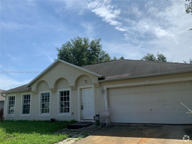 Building Photo - 8726 105th Ave Rental