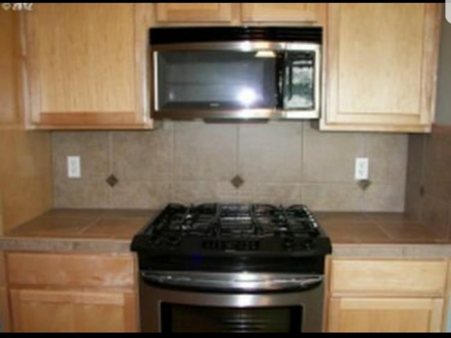 Photo - 0000 NE Market Dr