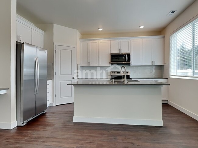 Photo - 7636 Verona Lp SW