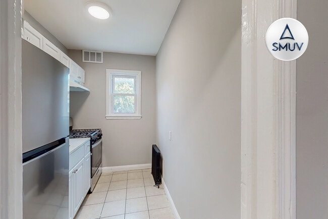 Photo - 1607 Homestead St Unit 1