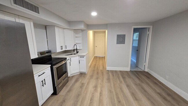 Photo - 6511 Seminole Dr Unidad 2