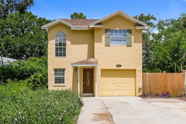 Building Photo - 123123 Woodleigh Ave Rental