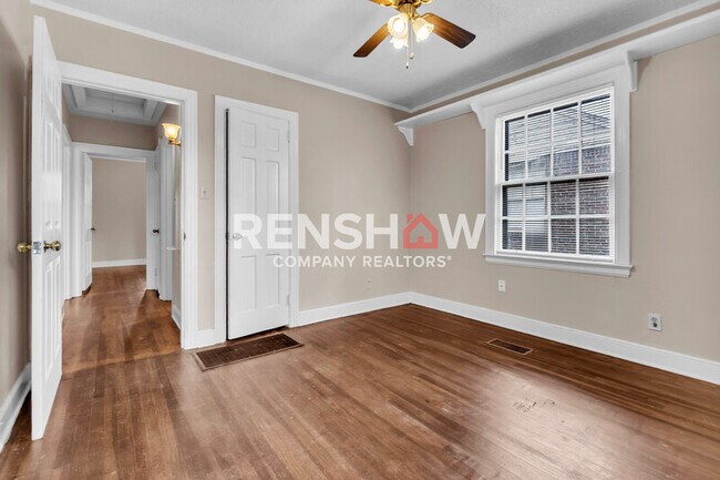 Photo - 3757 Faxon Ave