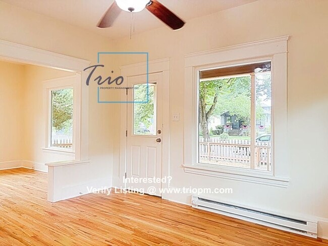 Photo - 1044 W 8th Ave