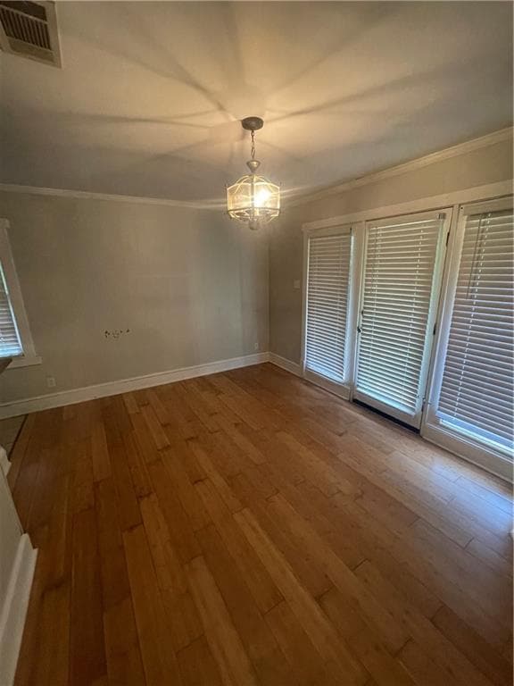 Photo - 5913 Montfort Rd S