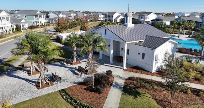 Photo - 2129 Sedges Ave