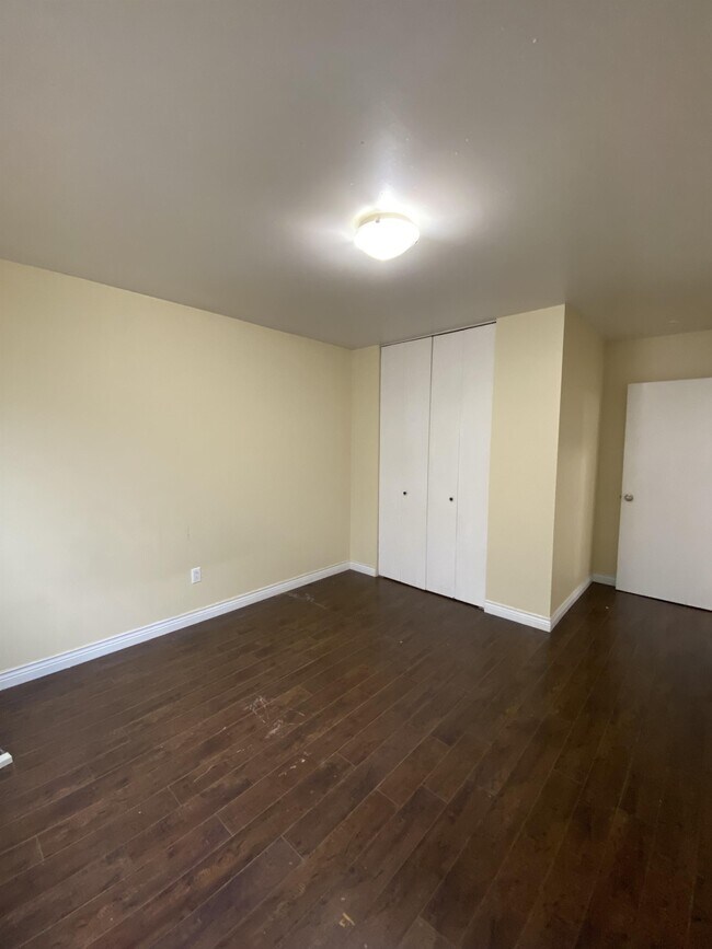 Photo - 60 Kendra St Unit 4