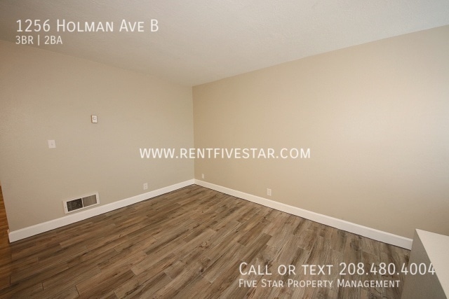 Photo - 1256 Holman Ave