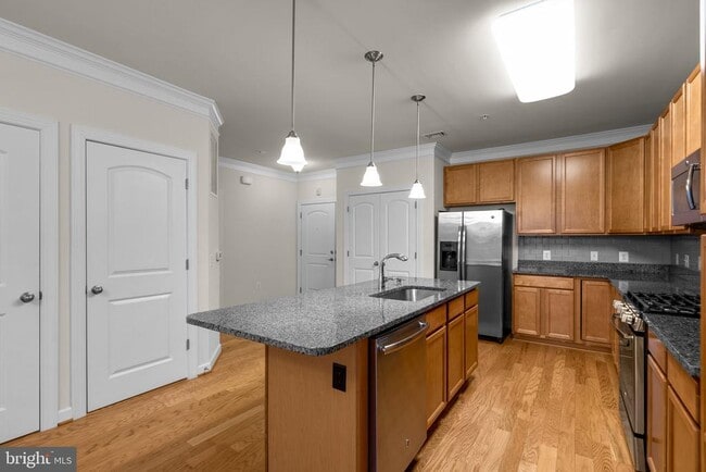 Photo - 13723 Neil Armstrong Ave Unidad 507