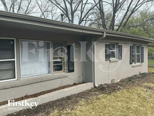 Building Photo - 1103 Warden St