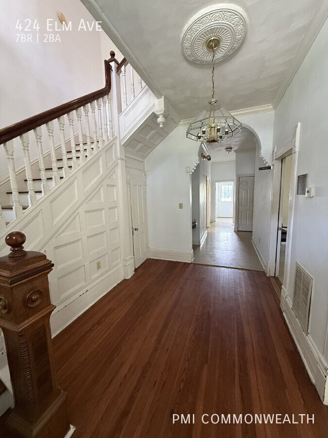 Photo - 424 Elm Ave