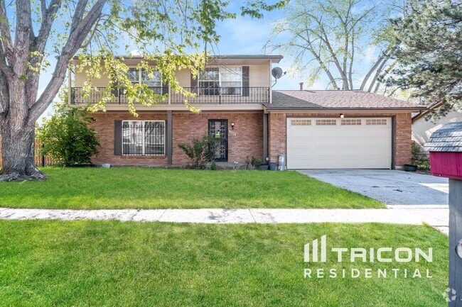 Building Photo - 1309 Tesla Dr Rental